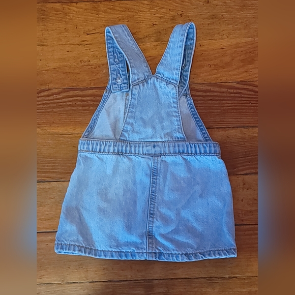 Denim skirtall overall 9- 12 month - Picture 2 of 3